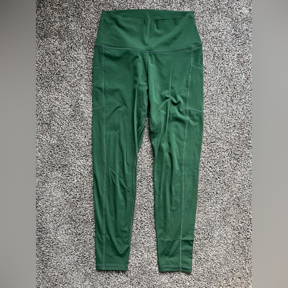 Colorfulkoala High-Waisted Pocket Leggings